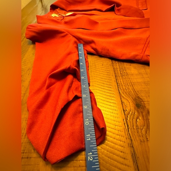New size 2x rust blazer - Picture 7 of 7